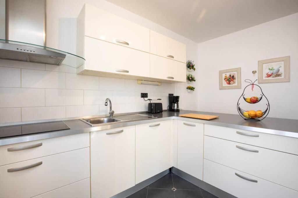 Apartment Natali Punat- Free Parking On Premises Exterior foto